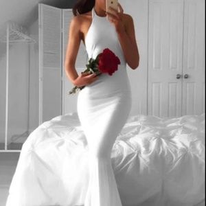 BRAND NEW White Halter Mermaid Backless Wedding Dress Hellymoon US Size XS/Small